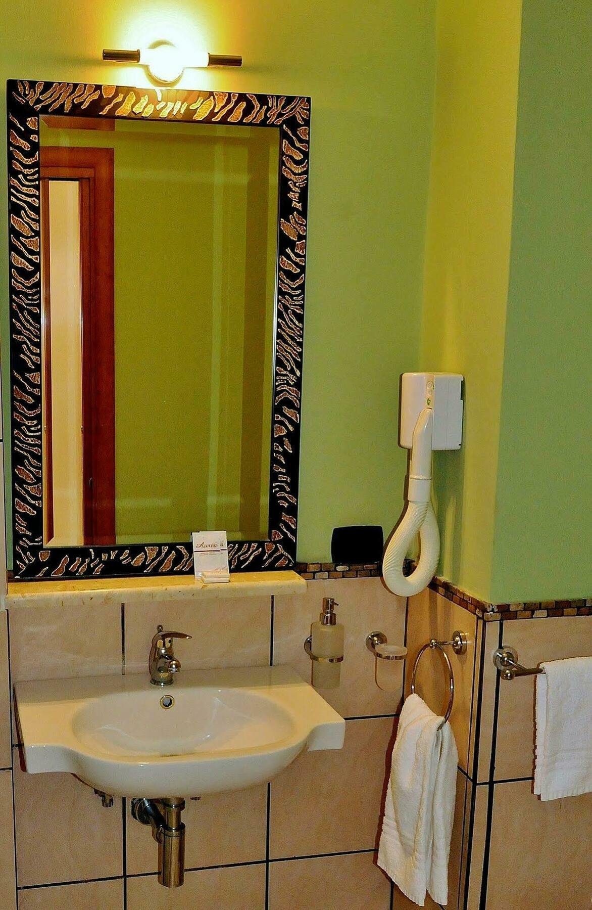 Hotel Rasula Alta Gravina di Catania Luaran gambar