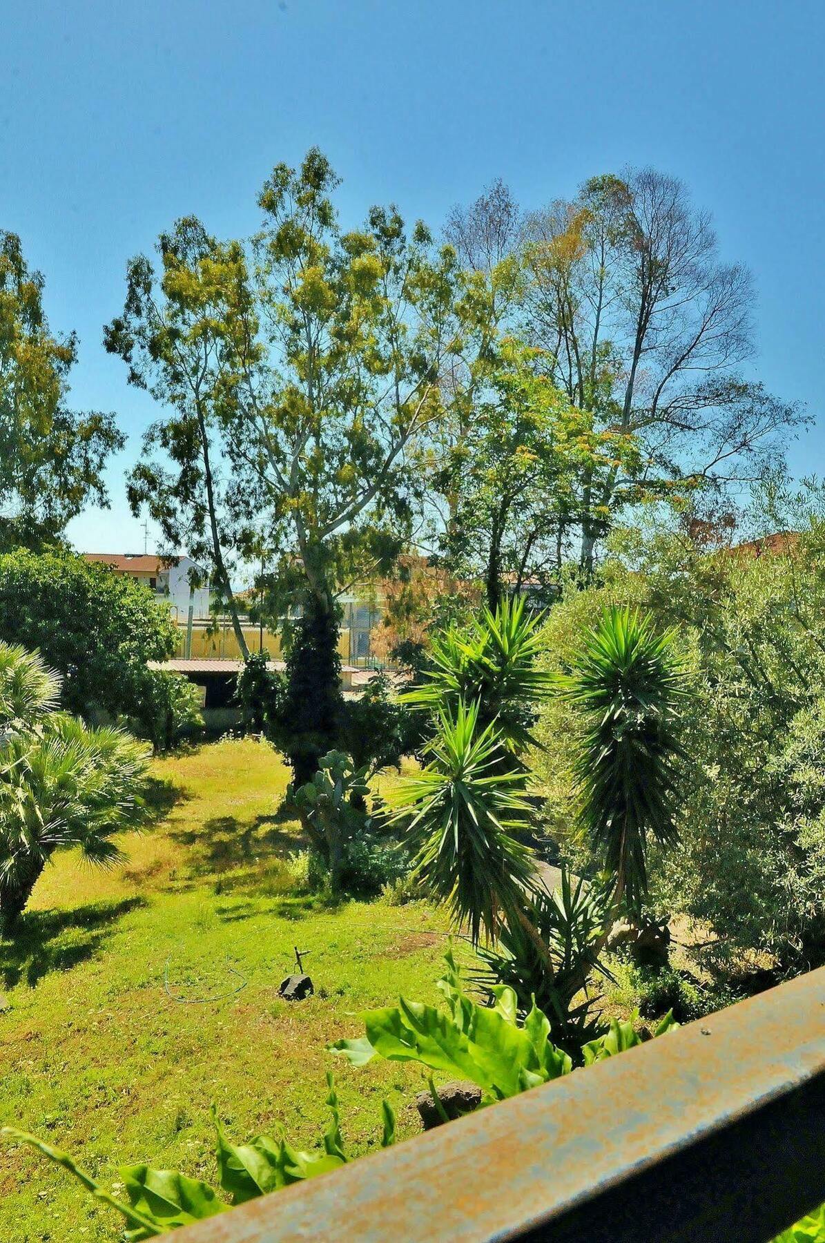 Hotel Rasula Alta Gravina di Catania Luaran gambar